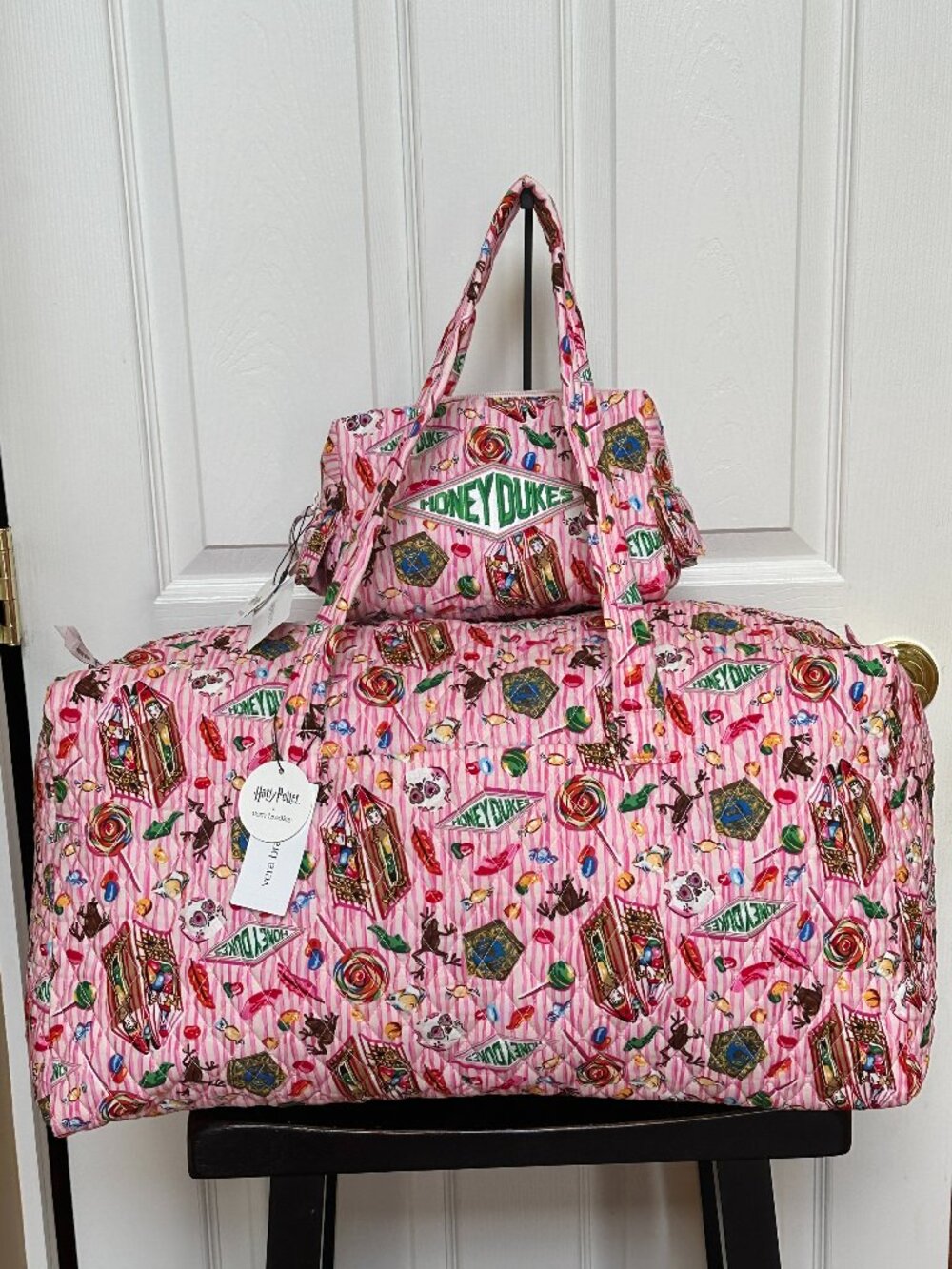 VERA BRADLEY HARRY POTTER TRAVEL DUFFEL BAG + COSMETIC CASE (SET):NWT HONEYDUKES